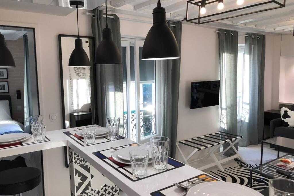 Appartement Rousselet Quartier Bon Marche Paris Viieme Exteriér fotografie